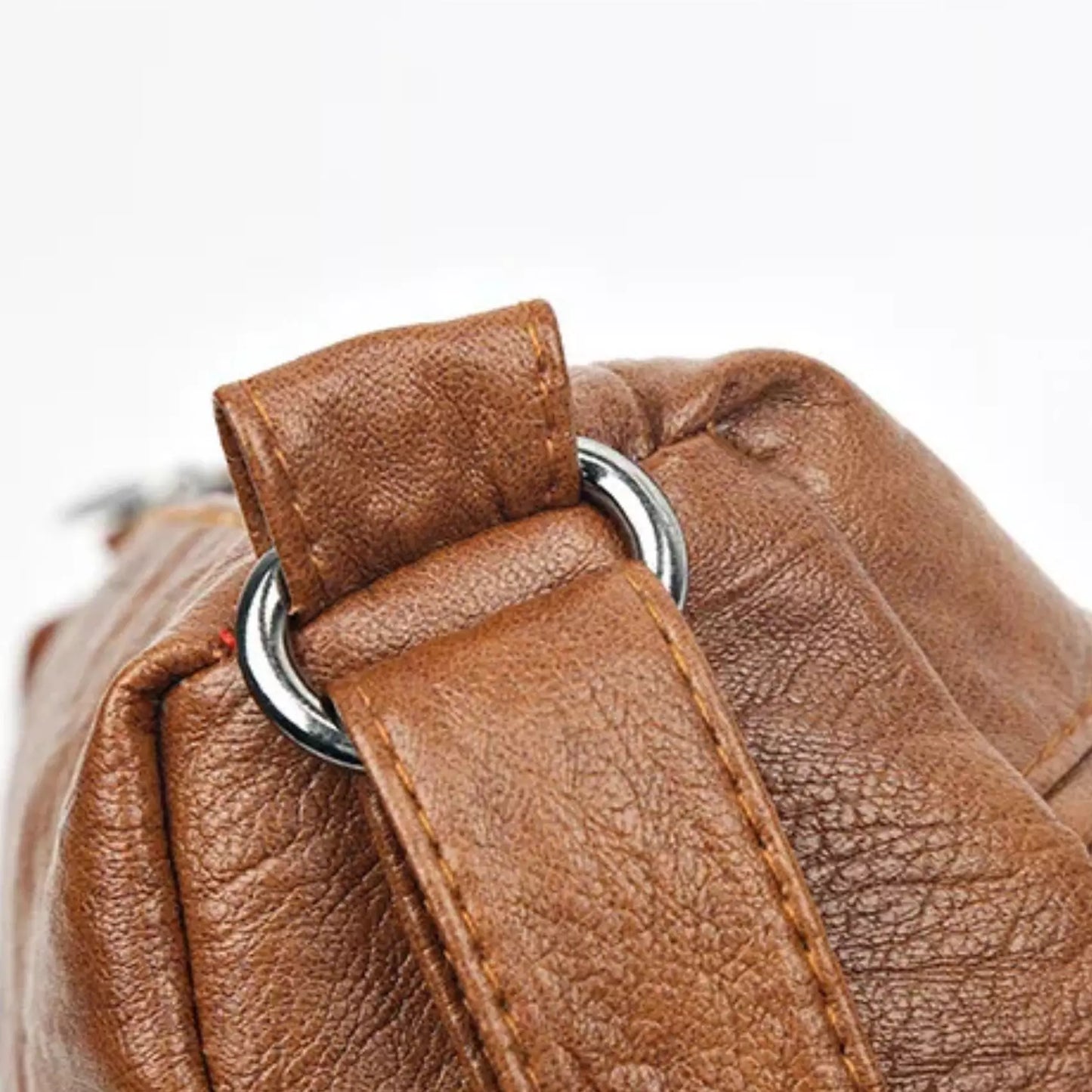 Bolsa Mensageiro Em Couro Vegano Lara