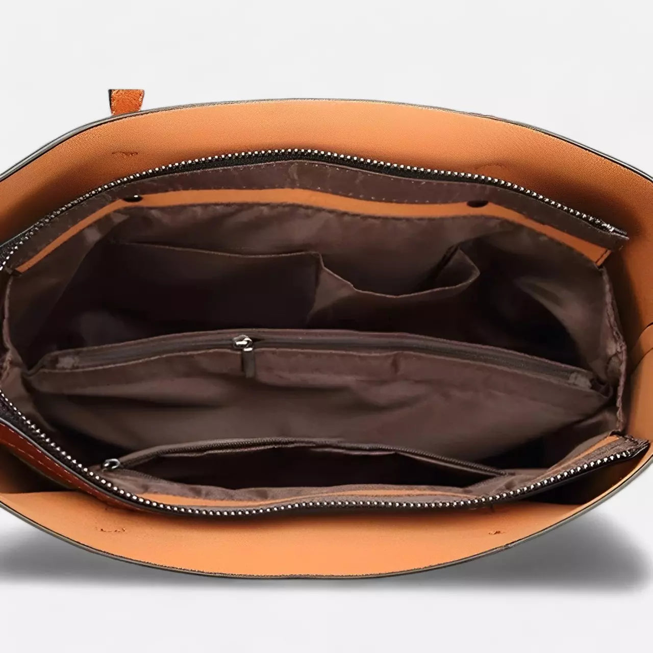 Bolsa Tiracolo Em Couro Legítimo Essence