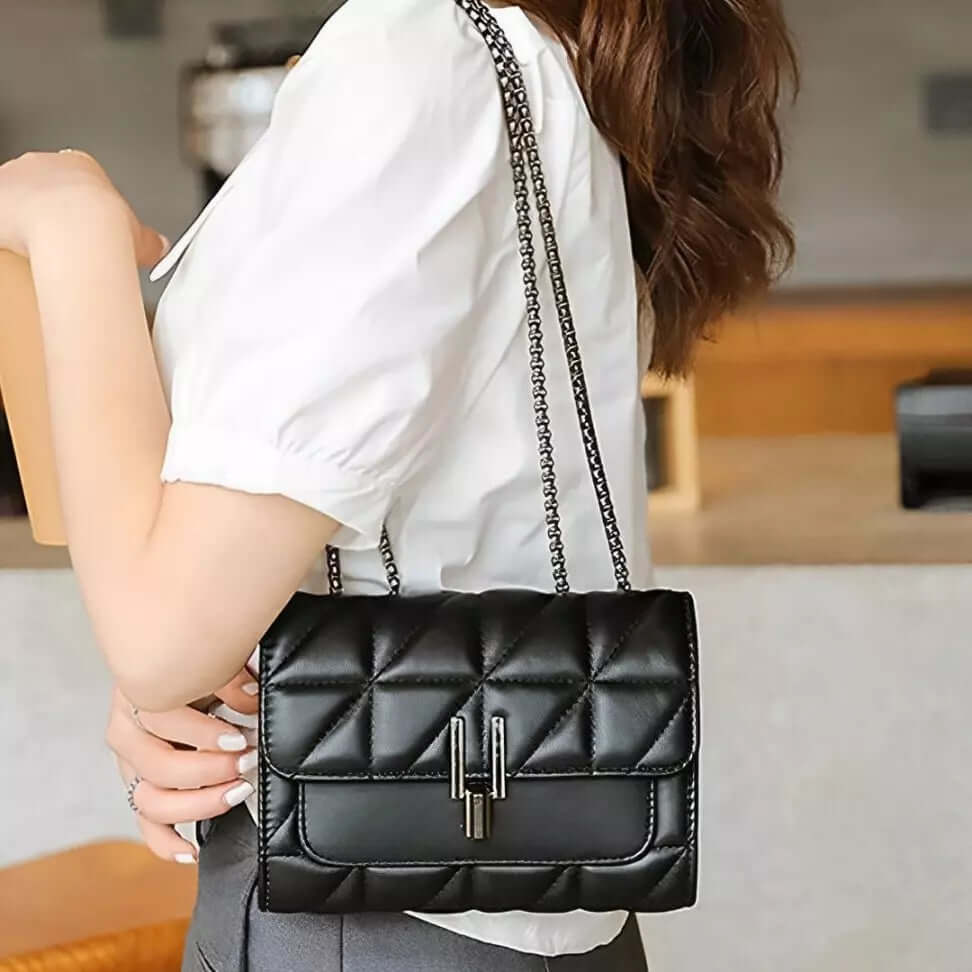 Bolsa De Ombro Clássica Larissa