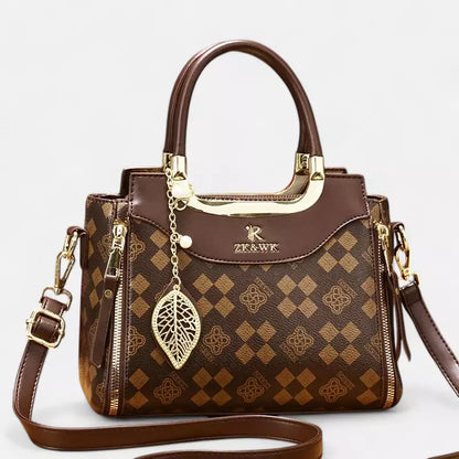 Bolsa Feminina, Bolsa Em Couro Feminina, Bolsa Couro Feminina, Bolsas De Couro, Bolsa tiracolo Feminina, Bolsa Feminina Tiracolo, Bolsas Couro Macio, Bolsas Em Couro Macio, Bolsa De Ombro Em Couro, Bolsa Feminina Em Couro, Bolsa Couro Ombro, Bolsa Tiracolo em Couro Loja Serenn Bolsas