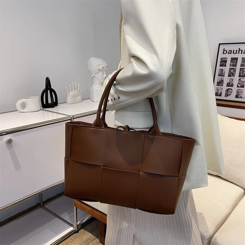 Bolsa Tote Em Couro Legítimo Madalene